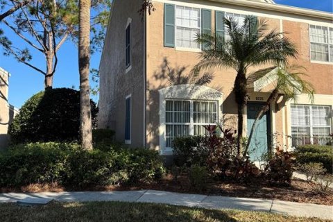 Adosado en alquiler en Tampa, Florida, 2 dormitorios, 110 m2 № 1901689 - foto 1