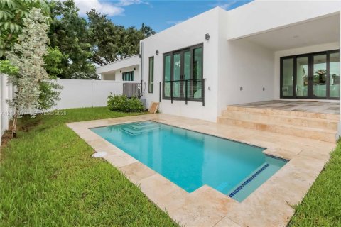Villa ou maison à vendre à Hollywood, Floride: 4 chambres, 188.59 m2 № 2399897 - photo 27
