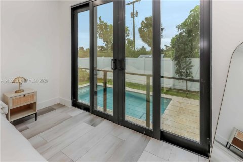 Villa ou maison à vendre à Hollywood, Floride: 4 chambres, 188.59 m2 № 2399897 - photo 23