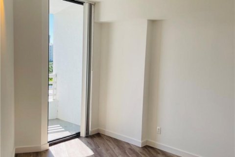 Condominio en alquiler en Aventura, Florida, 2 dormitorios, 91.97 m2 № 952063 - foto 1