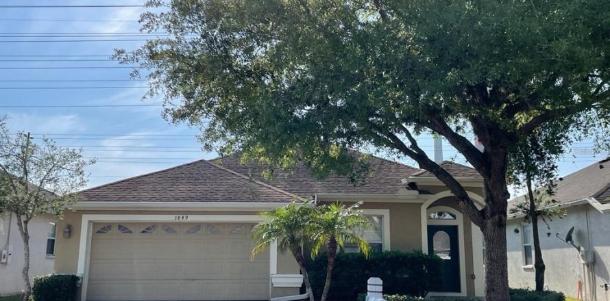 Villa ou maison à Wesley Chapel, Floride 3 chambres, 160.72 m2 № 1833047
