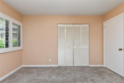 Купить таунхаус в Плантация, Флорида 3 спальни, 142.7м2, № 2010634 - фото 27