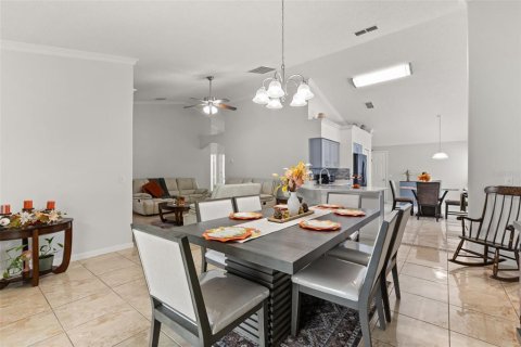 Villa ou maison à vendre à Clermont, Floride: 3 chambres, 140.84 m2 № 2405128 - photo 9
