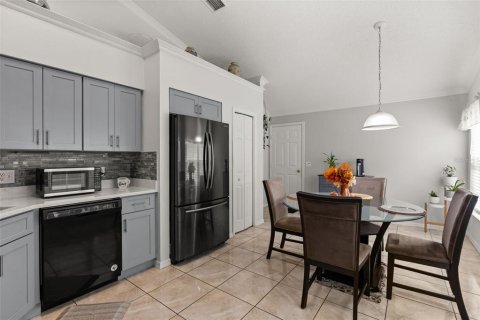 Villa ou maison à vendre à Clermont, Floride: 3 chambres, 140.84 m2 № 2405128 - photo 16