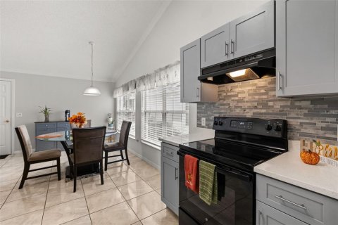 Villa ou maison à vendre à Clermont, Floride: 3 chambres, 140.84 m2 № 2405128 - photo 10