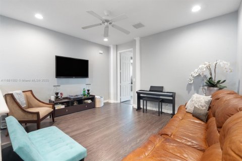 Casa en venta en Boynton Beach, Florida, 3 dormitorios, 205.22 m2 № 1925159 - foto 15