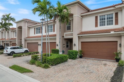 Casa en venta en Boynton Beach, Florida, 3 dormitorios, 205.22 m2 № 1925159 - foto 1