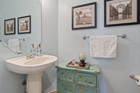 Casa en venta en Boynton Beach, Florida, 3 dormitorios, 205.22 m2 № 1925159 - foto 10