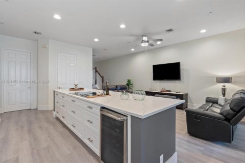 Casa en venta en Boynton Beach, Florida, 3 dormitorios, 205.22 m2 № 1925159 - foto 5