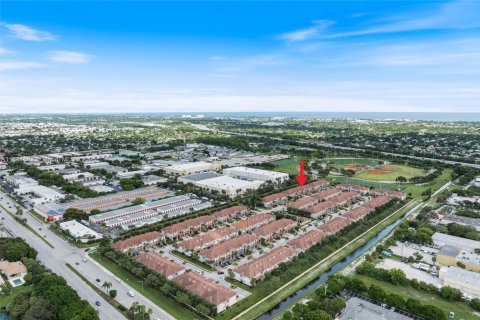 Casa en venta en Boynton Beach, Florida, 3 dormitorios, 205.22 m2 № 1925159 - foto 22