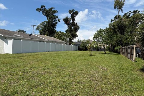 Land in Tampa, Florida № 1918452 - photo 1