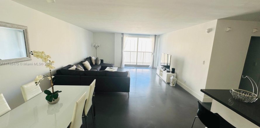 Appartement à Miami Beach, Floride 1 chambre, 85.19 m2 № 1862862