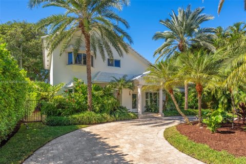 Villa ou maison à vendre à Miami Beach, Floride: 5 chambres, 374.86 m2 № 1974966 - photo 3