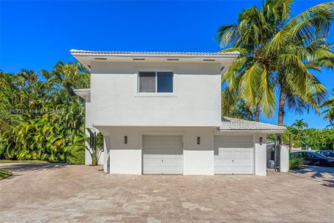 Villa ou maison à vendre à Miami Beach, Floride: 5 chambres, 374.86 m2 № 1974966 - photo 5