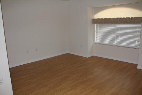 House in Haines City, Florida 3 bedrooms, 161.74 sq.m. № 1637138 - photo 29