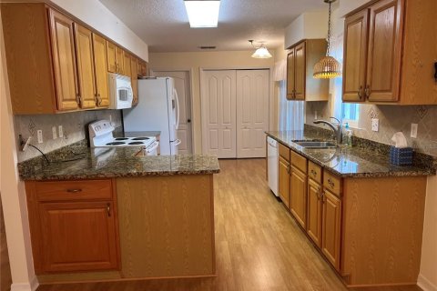 House in Haines City, Florida 3 bedrooms, 161.74 sq.m. № 1637138 - photo 9