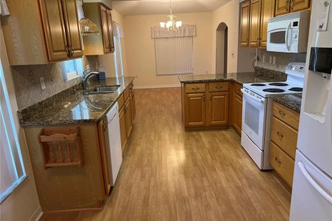 House in Haines City, Florida 3 bedrooms, 161.74 sq.m. № 1637138 - photo 7