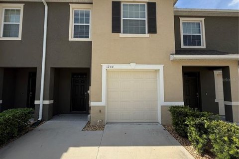 Townhouse in Davenport, Florida 3 bedrooms, 159.79 sq.m. № 1898736 - photo 16