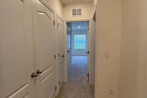 Townhouse in Davenport, Florida 3 bedrooms, 159.79 sq.m. № 1898736 - photo 13