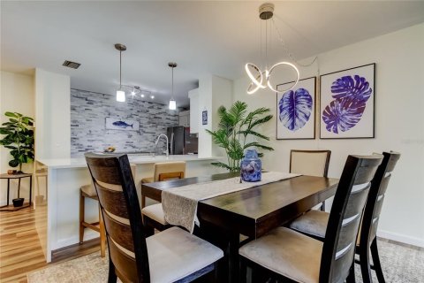 Condominio en venta en Belleair Bluffs, Florida, 2 dormitorios, 133.78 m2 № 1835663 - foto 12