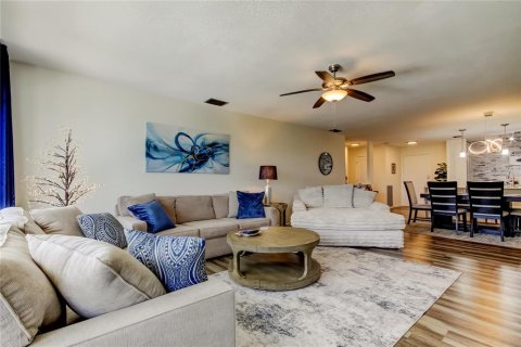 Condominio en venta en Belleair Bluffs, Florida, 2 dormitorios, 133.78 m2 № 1835663 - foto 14