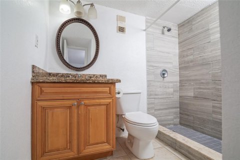 Condominio en alquiler en Orlando, Florida, 2 dormitorios, 90.67 m2 № 2100862 - foto 11