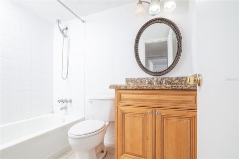 Condominio en alquiler en Orlando, Florida, 2 dormitorios, 90.67 m2 № 2100862 - foto 10