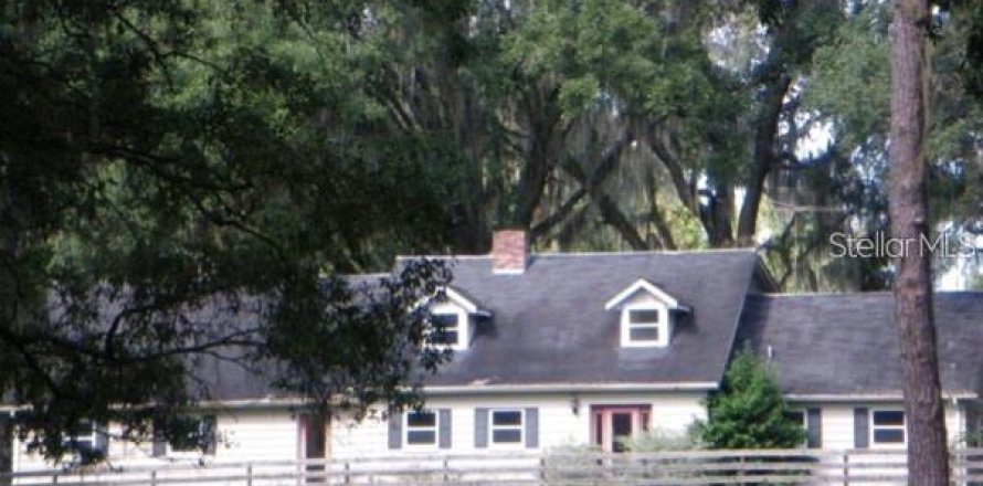 Villa ou maison à Brooksville, Floride 3 chambres, 259.66 m2 № 2333865