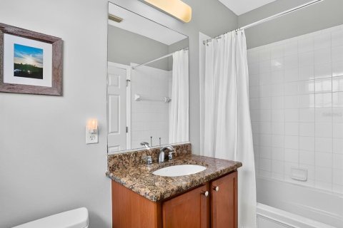 Townhouse in Ruskin, Florida 2 bedrooms, 116.87 sq.m. № 2258514 - photo 27