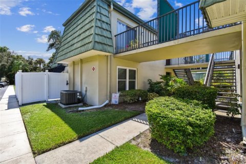 Condominio en venta en Clearwater, Florida, 2 dormitorios, 75.53 m2 № 1916678 - foto 21