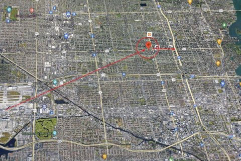 Terreno en venta en Miami, Florida № 1180629 - foto 1