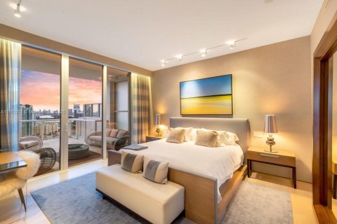 Condo in Miami Beach, Florida, 3 bedrooms  № 2035564 - photo 6