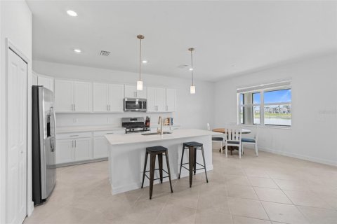 Villa ou maison à vendre à Punta Gorda, Floride: 4 chambres, 238.48 m2 № 1906230 - photo 10