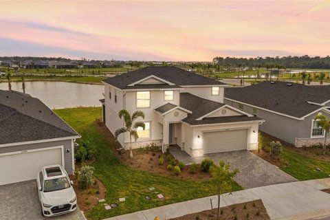 Villa ou maison à vendre à Punta Gorda, Floride: 4 chambres, 238.48 m2 № 1906230 - photo 3