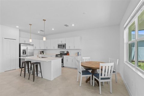 Villa ou maison à vendre à Punta Gorda, Floride: 4 chambres, 238.48 m2 № 1906230 - photo 7