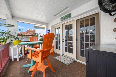 Condo in Seminole, Florida, 2 bedrooms  № 1871214 - photo 2