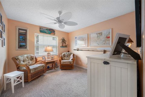 Condo in Seminole, Florida, 2 bedrooms  № 1871214 - photo 26