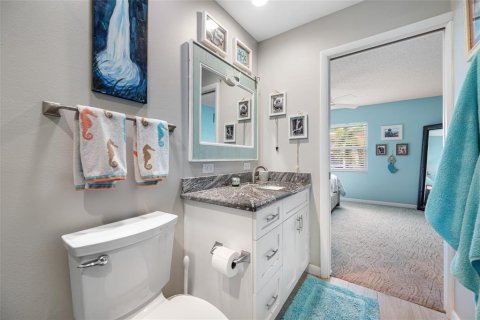 Condo in Seminole, Florida, 2 bedrooms  № 1871214 - photo 21