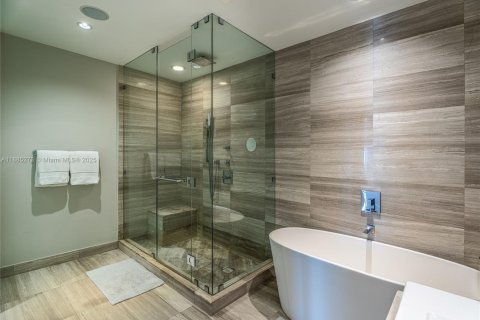 Condo in Aventura, Florida, 3 bedrooms  № 1938641 - photo 22