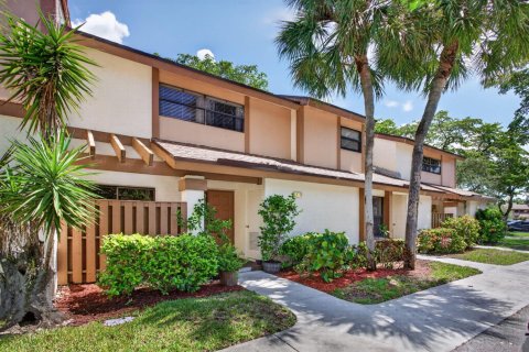Touwnhouse à Coconut Creek, Floride 3 chambres, 143.72 m2 № 2297306
