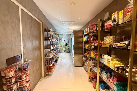 Купить кондоминиум в Майами, Флорида 1 спальня, 68м2, № 2063827 - фото 29