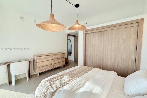 Купить кондоминиум в Майами, Флорида 1 спальня, 68м2, № 2063827 - фото 17