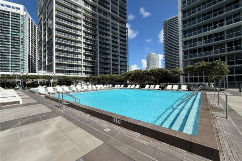 Купить кондоминиум в Майами, Флорида 1 спальня, 68м2, № 2063827 - фото 23