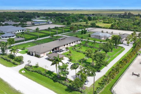 Casa en Wellington, Florida 3 dormitorios, 584.91 m2 № 2173723