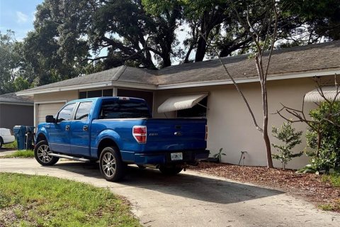 Villa ou maison à vendre à Spring Hill, Floride: 2 chambres, 105.54 m2 № 2148571 - photo 5
