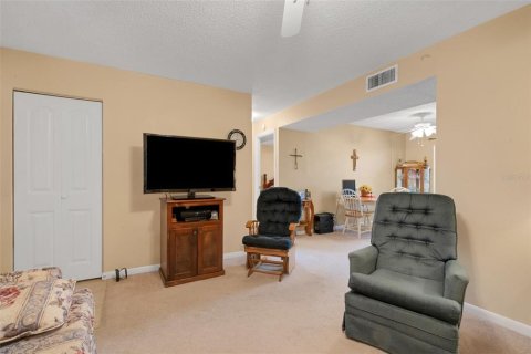 Condo in Lakeland, Florida, 2 bedrooms  № 1719039 - photo 6