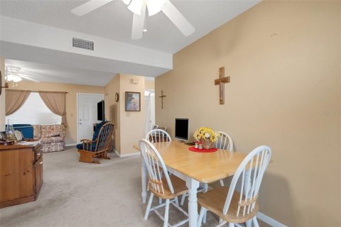 Condo in Lakeland, Florida, 2 bedrooms  № 1719039 - photo 9