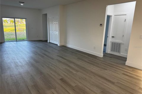 Commercial property in Sebring, Florida 6 bedrooms, 260.5 sq.m. № 2106897 - photo 19