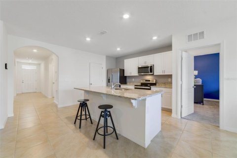 Villa ou maison à vendre à Kissimmee, Floride: 3 chambres, 155.7 m2 № 1681823 - photo 2
