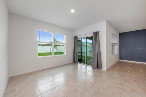 Villa ou maison à vendre à Kissimmee, Floride: 3 chambres, 155.7 m2 № 1681823 - photo 24